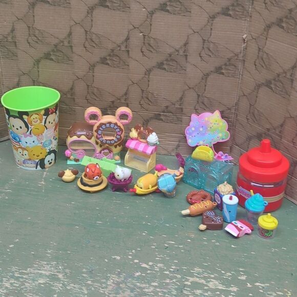 Disney Tsum Tsum mickeys donuts Story Pack bundle - Picture 1 of 7